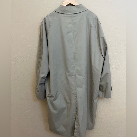 London fog Trench Coat - Picture 4 of 9